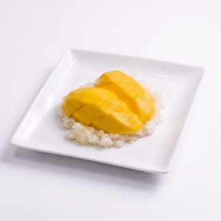 Mango Sticky Rice (Seasonal) ข้าวเหนียวมะม่วง