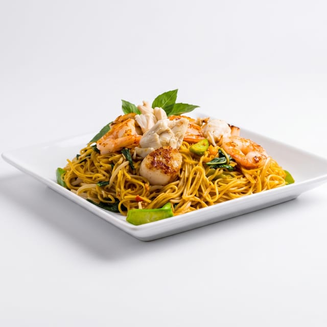 Drunken Lo Mein ผัดหมี่ซั่วทะเล.
