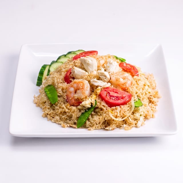 Crab & Shrimp Fried Rice ข้าวผัดปูกุ้ง.