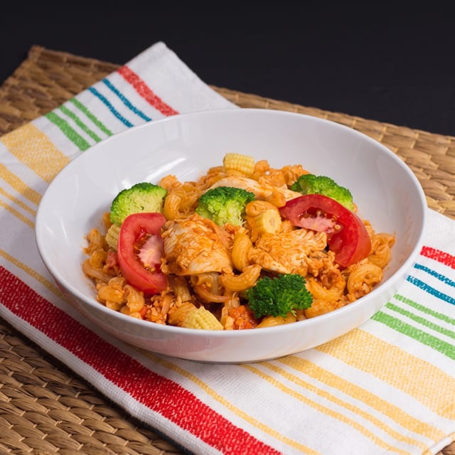 Pad Macaroni ผัดมักกะโรนี.